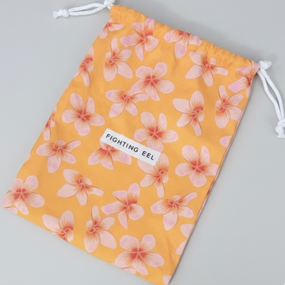 Fighting Eel 🌼 Hawaii Drawstring Bag 12” x 9.5” Yellow Plumeria Pua Lei